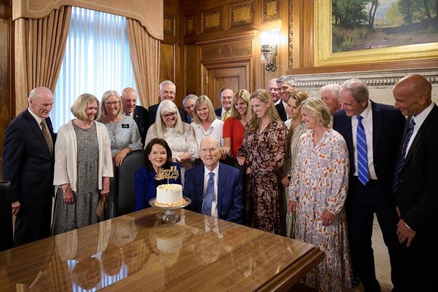 Russell M. Nelson celebrates birthday with family