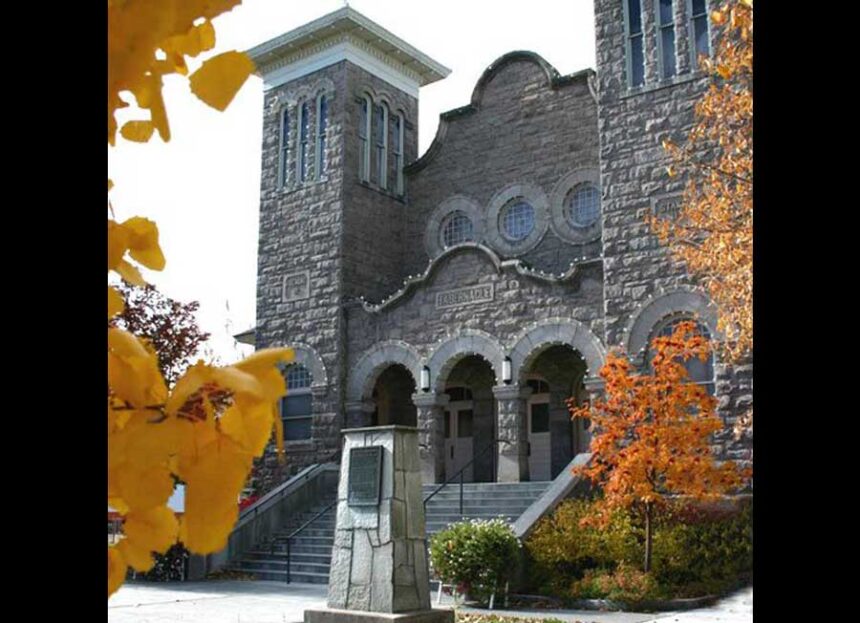 EIN102525Orchestra 1