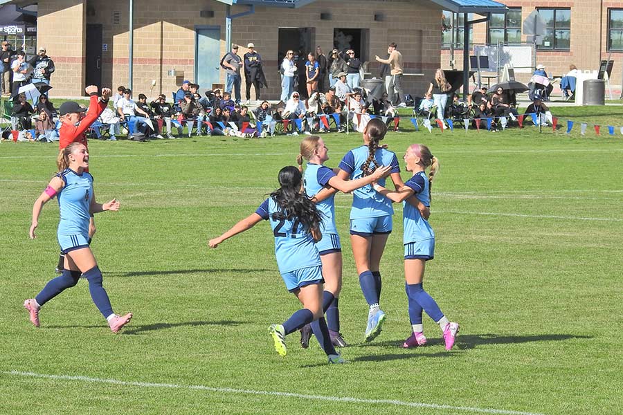 Skyline girls soccer Cadence Miller (34) goal