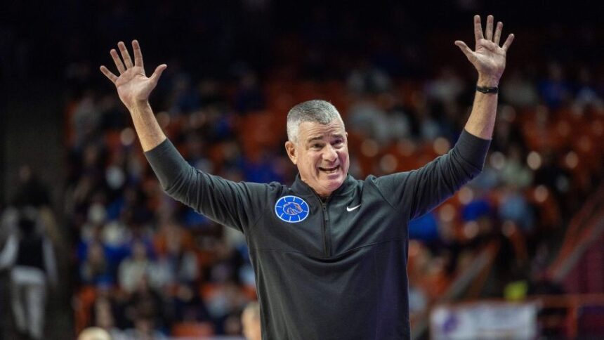 The Boise State men's basketball team is headed to Hawaii. | Idaho Statesman.