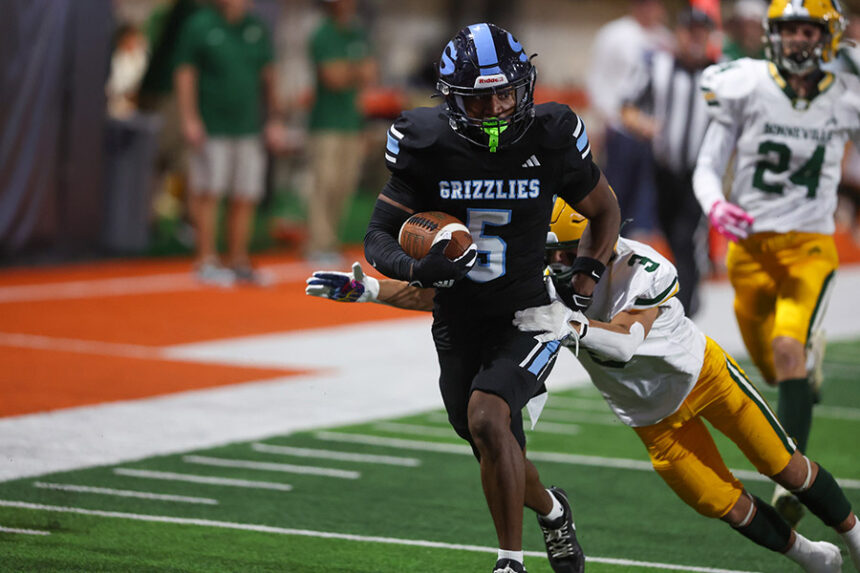 Skyline football Zyan Crockett