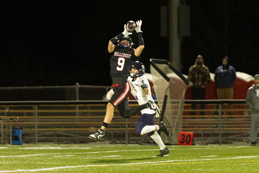 Sweetwood powers Knights back to 5A title game