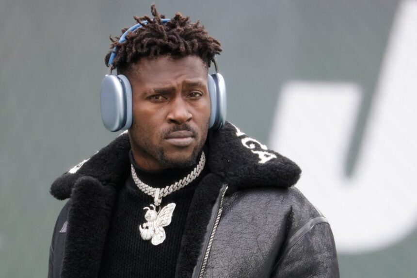 FILE - Tampa Bay Buccaneers' Antonio Brown arrives for an NFL football game against the New York Jets, Sunday, Jan. 2, 2022, in East Rutherford, N.J. (AP Photo/Corey Sipkin, File)