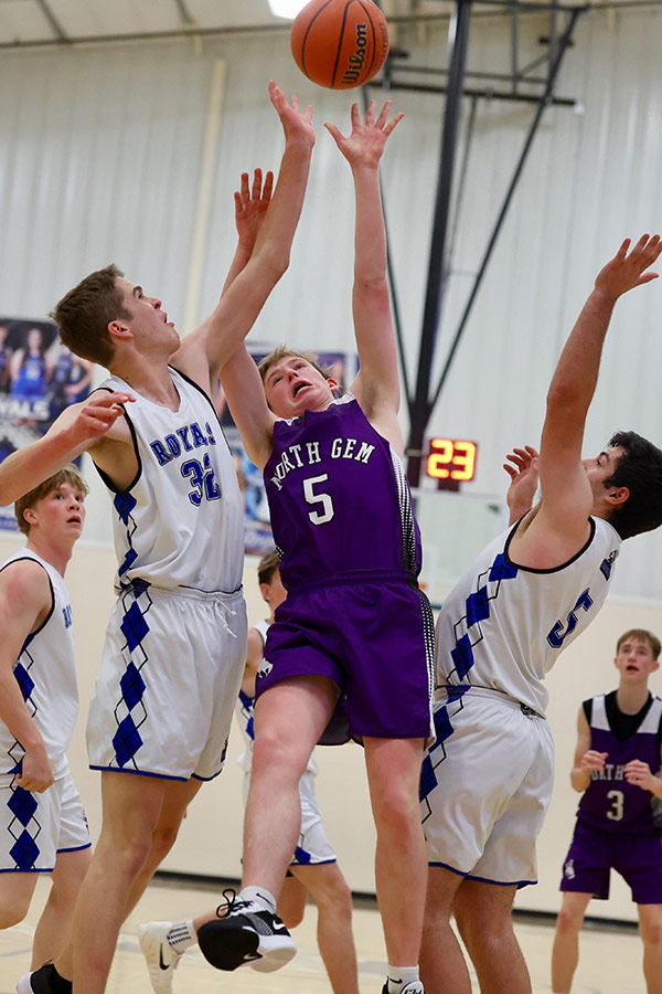 North Gem Parker Hill, Grace Lutheran Colin Serve (32)