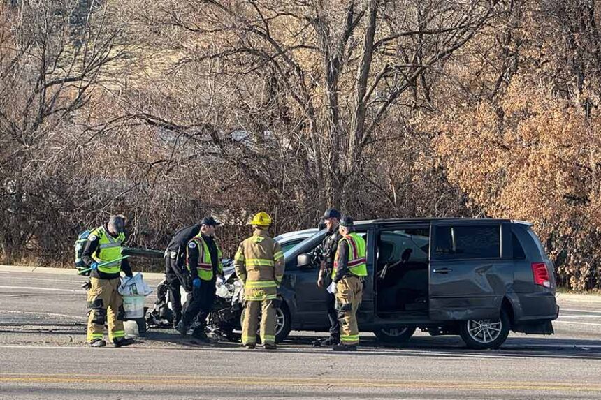 Four-vehicle car crash in Pocatello