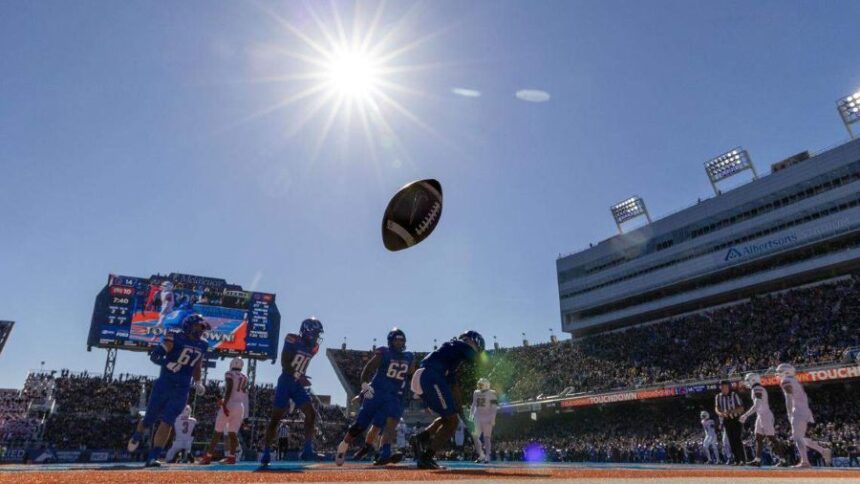 Boise State football signing day. | Idaho Statesman.