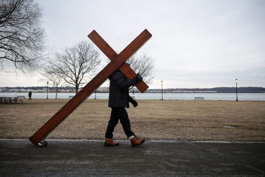 cnn L19jb21wb25lbnRzL2ltYWdlL2luc3RhbmNlcy9jbWpoZHliazIwMDBtM2I2cDQxbW02d3Nr L19jb21wb25lbnRzL2FydGljbGUvaW5zdGFuY2VzL2NtamcxcW1oYzAwM3YyNnFraGNmbzF2NHU