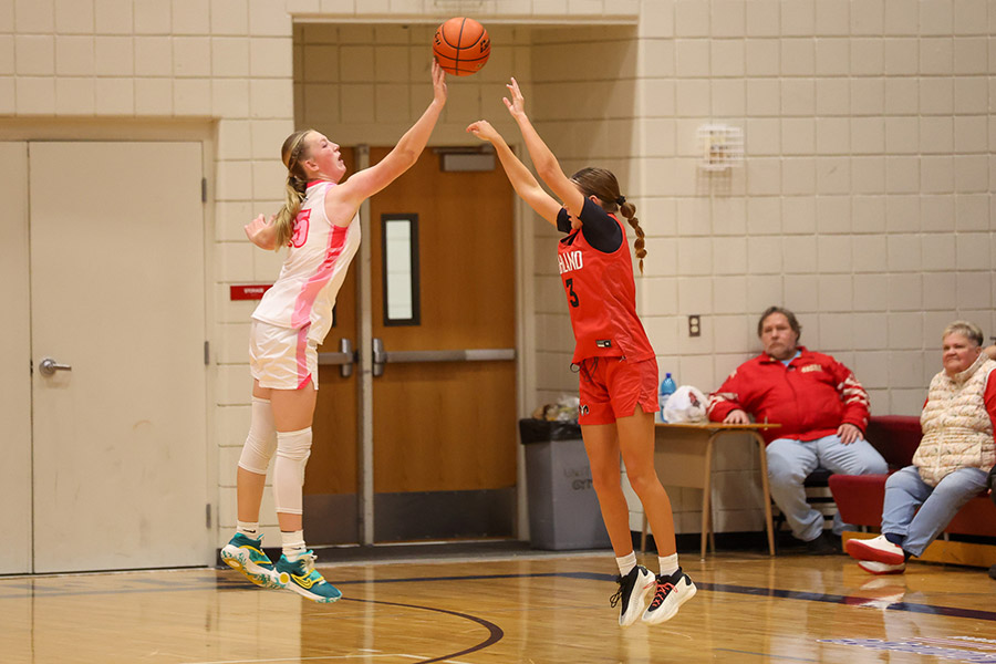 Pocatello Madysen Torngren blocks Highland Peyton Pieper