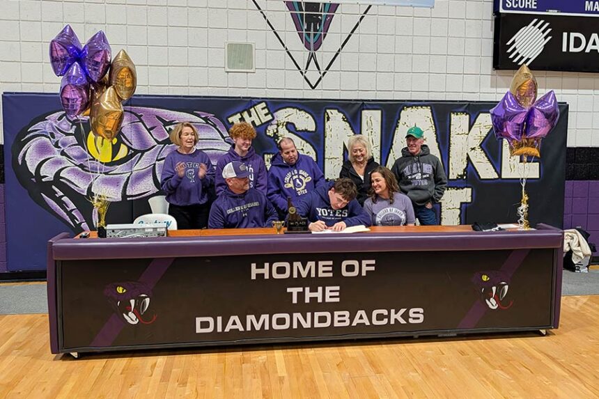 Century Carter Ward signing