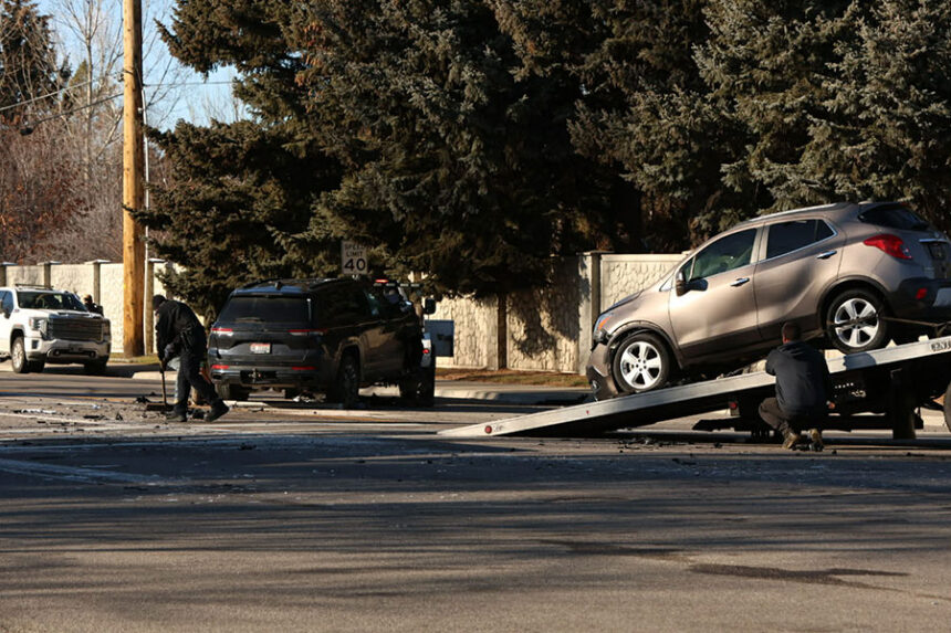 A three vehicle crash at the intersection of Sunnyside Road and South Boulevard on Dec. 28. | Daniel V. Ramirez, EastIdahoNews.com