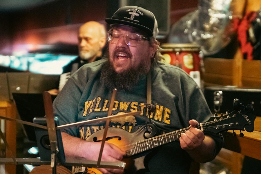 Local group Snowbound and Senile jams and bonds over crazy bluegrass