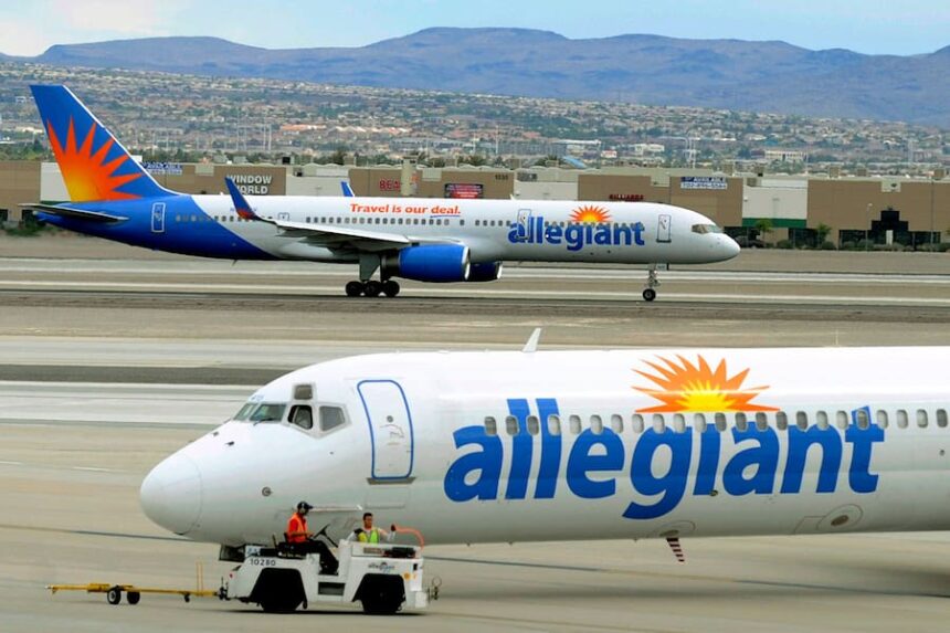 Allegiant Airlines airplanes