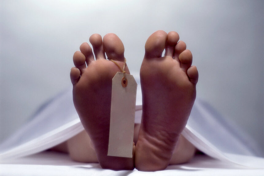 feet of corpse in morgue