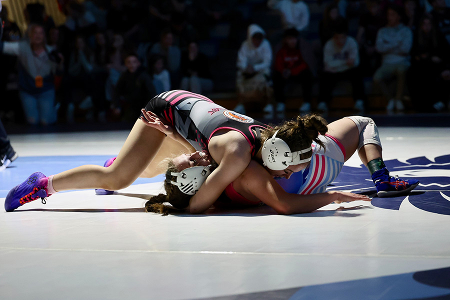 American Falls Kinzie Williams beats Syracuse (UT) Payton Gines