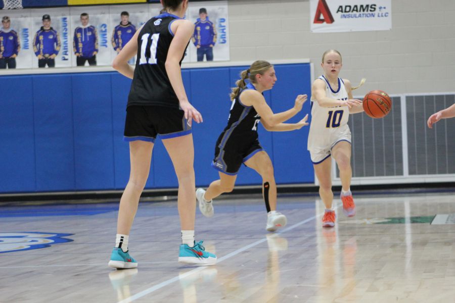Ririe senior Lucy Boone brings the ball upcourt during Friday's game against Firth. | Allan Steele, EastIdahoSports.com
