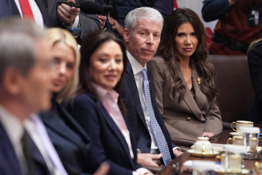 From left, Treasury Secretary Scott Bessent speaks as Attorney General Pam Bondi, Labor Secretary Lori Chavez-DeRemer, Energy Secretary Chris Wright, and Homeland Security Secretary Kristi Noem listen during a cabinet meeting