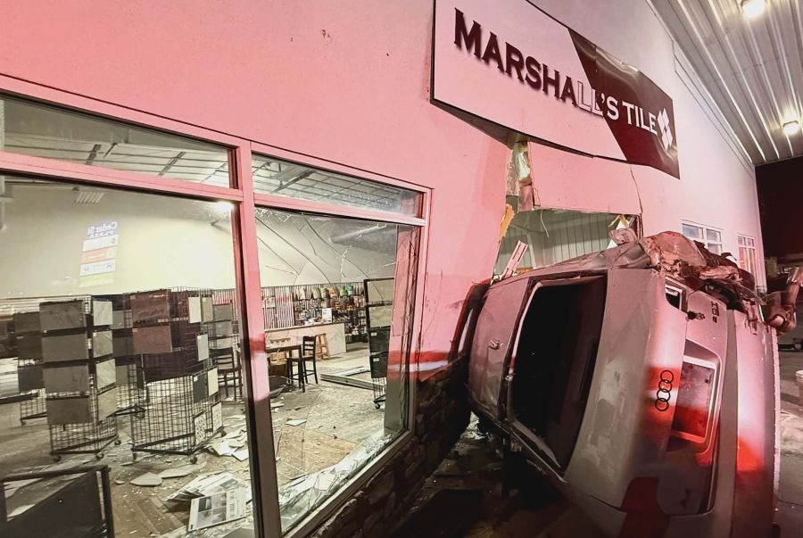 Marshall Tile Crash2