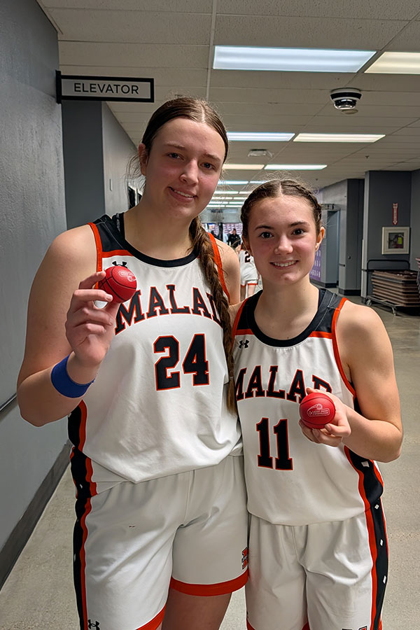 Malad Olivia Nelson (left) and Mikell Keetch