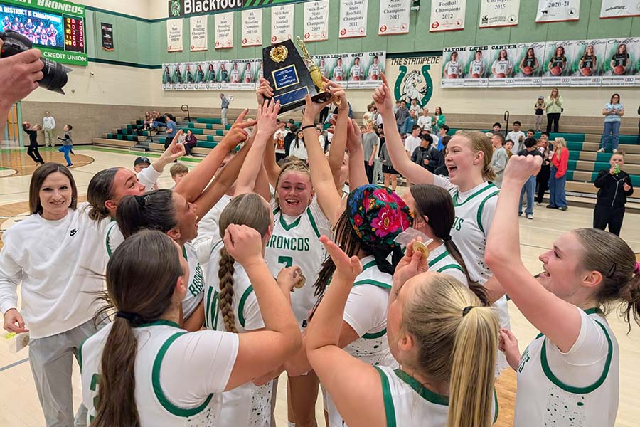 Blackfoot girls basketball district champs