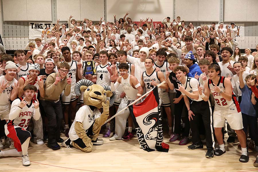 Highland boys basketball and student section