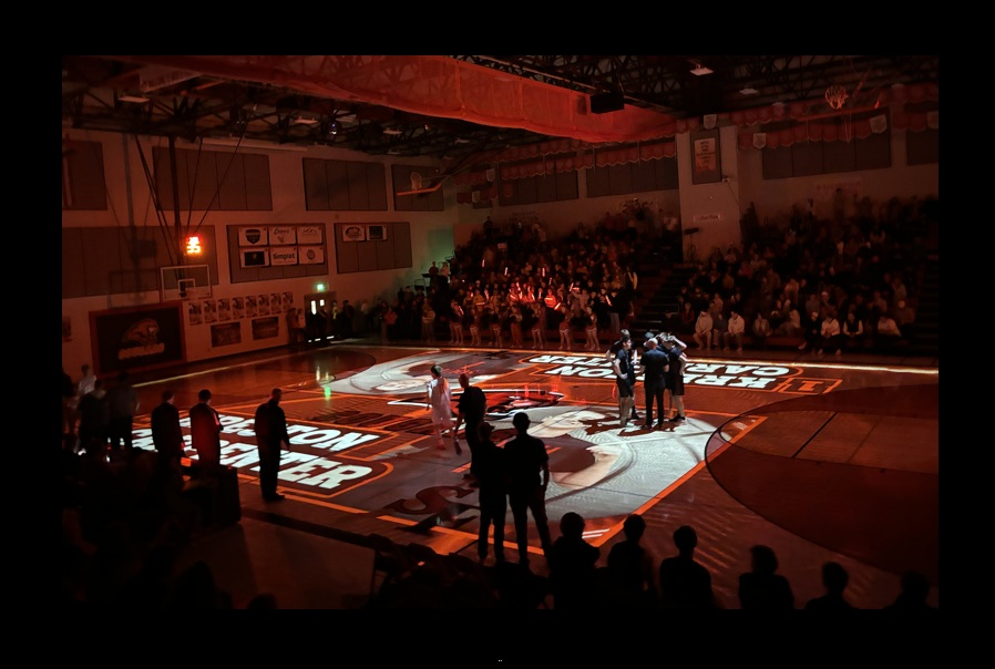 South Fremont lights up the court with Idaho’s first projection system of its kind