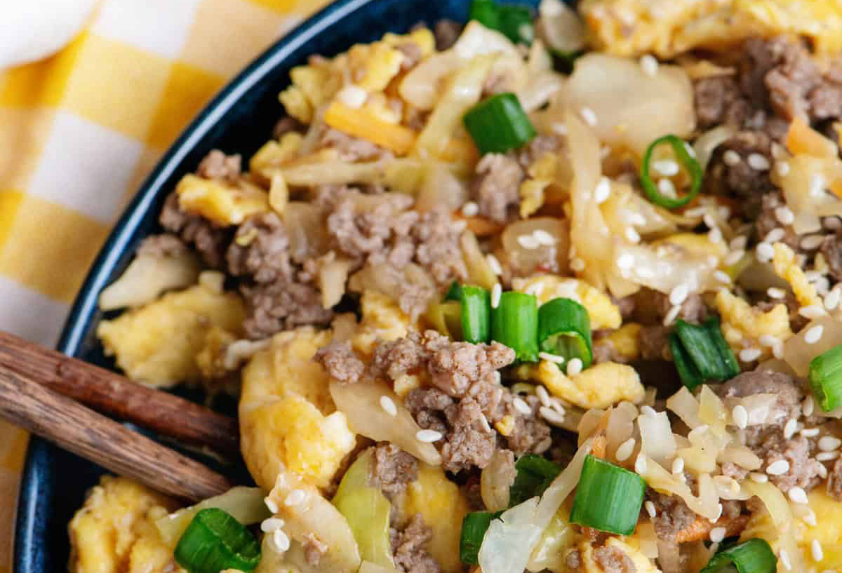 Convenient, delicious eggroll in a bowl