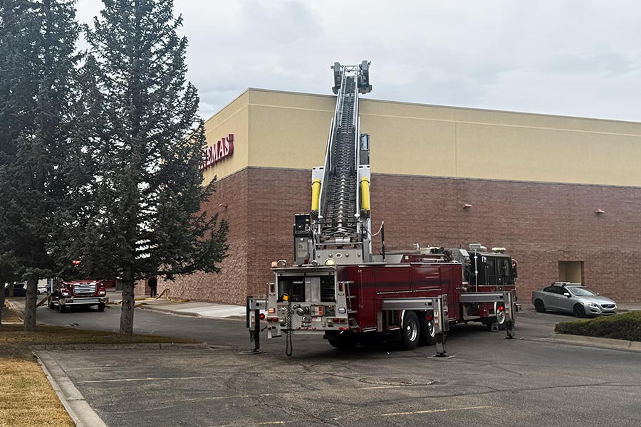 Firefighters respond to a smoke investigation at Edwards Cinemas in Ammon. | Kaitlyn Hart, EastIdahoNews.com