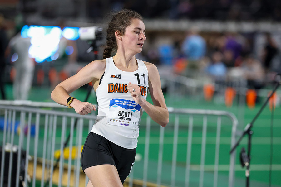 ISU's Kamber Scott, a Rockland alum, runs the mile at the Big Sky Conference indoor championship