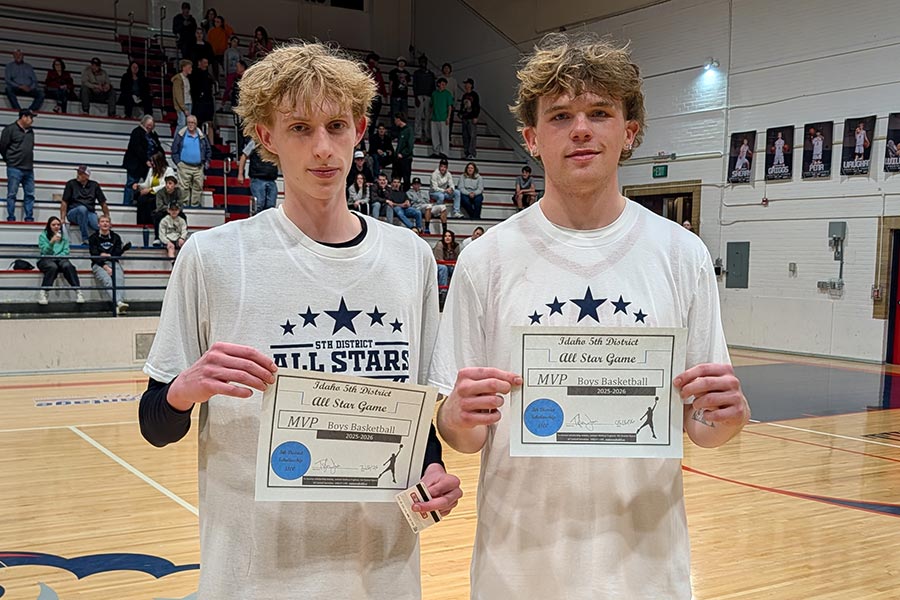 Preston Parker Galloway (left) and Pocatello Hunter Cordell win D5 boys' All-Star game MVPs