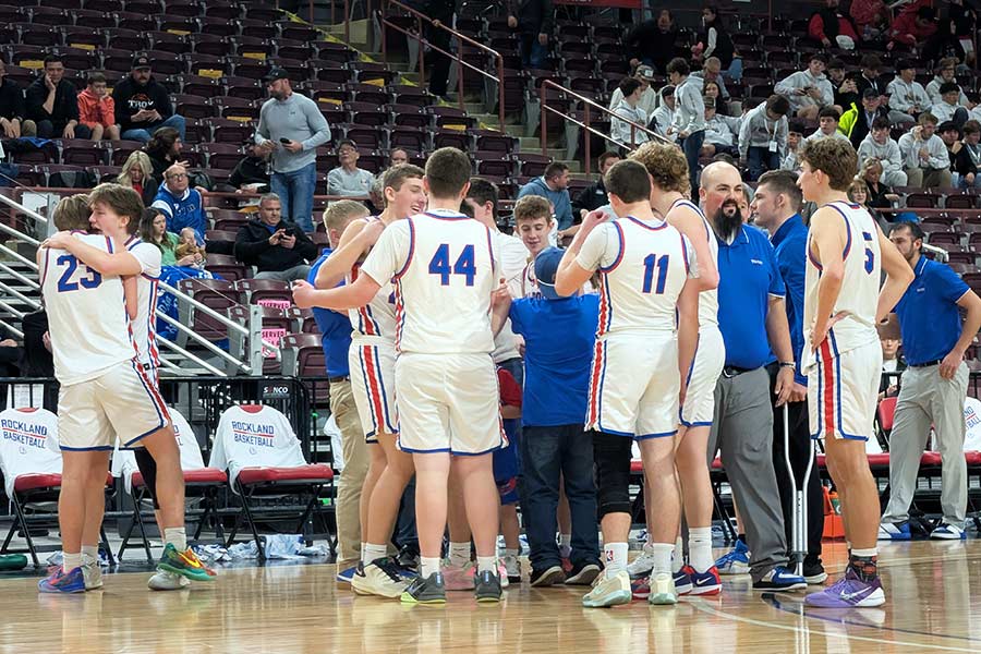 Rockland boys basketball celebration