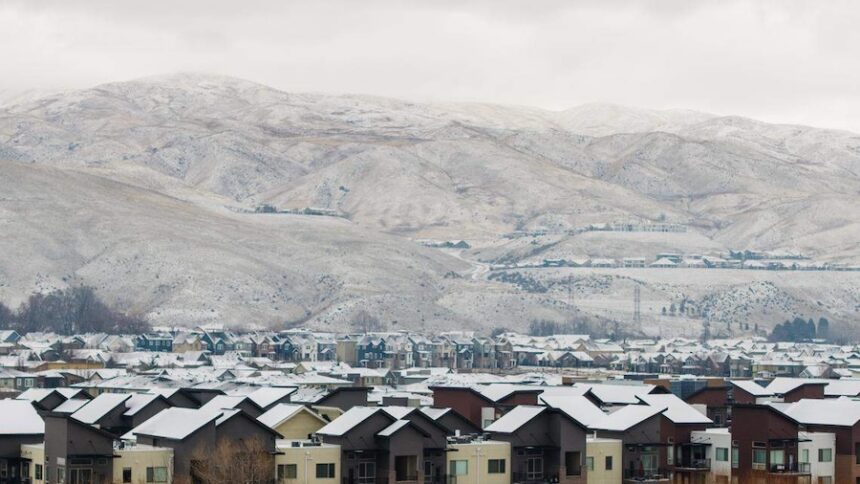 A light covering of snow arrives in the Foothills in January 2026, one of the few snowfalls to reach Idaho’s capital this year. The Boise River Basin got about a third of its typical snowfall this winter, according to some models. | Sarah A. Miller, Idaho Statesman