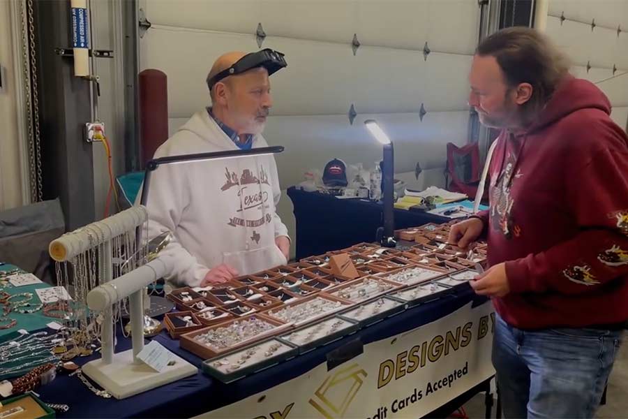 Vendor at Mackay Mothers Day Gift and Craft Show | Courtesy Kasey Long