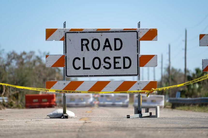 road closure, road closed, construction sign, road construction