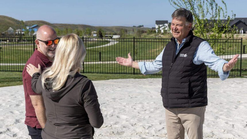 On assignment, Idaho News 6 senior reporter Don Nelson meets with Paul and Carrie Sheetz, residents at Valnova, a new planned community in the foothills north of Eagle. | Darin Oswald, Idaho Statesman