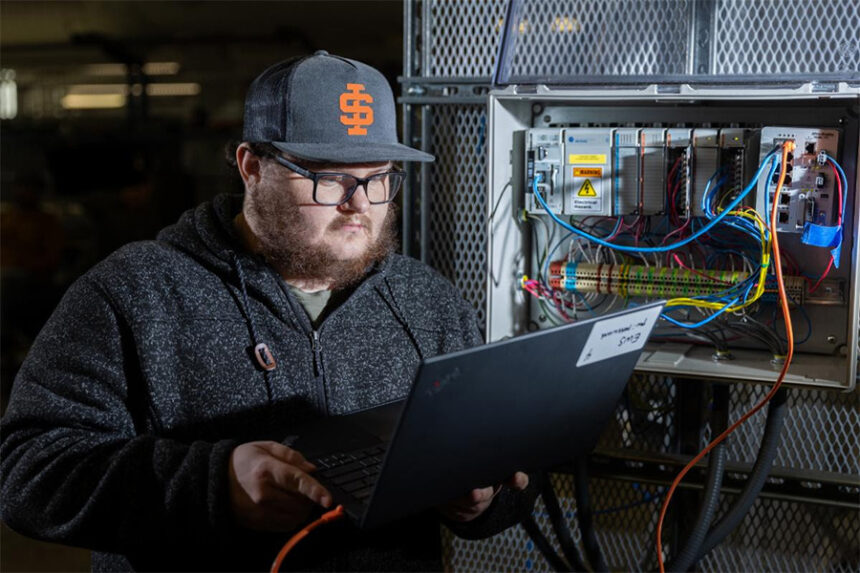 A student practices skills in Idaho State University's cybersecurity program. | Courtesy of Idaho State University.