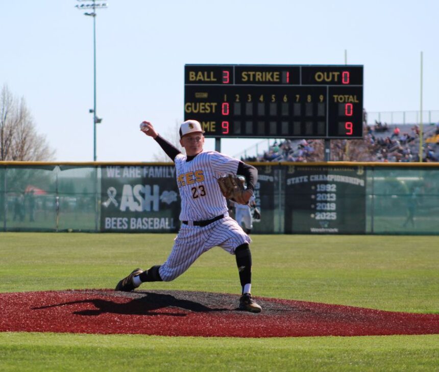 Bonneville's Carter Bowen delivers during a game this year against Hillcrest. | Allan Steele, EastIdahoSports.com.
