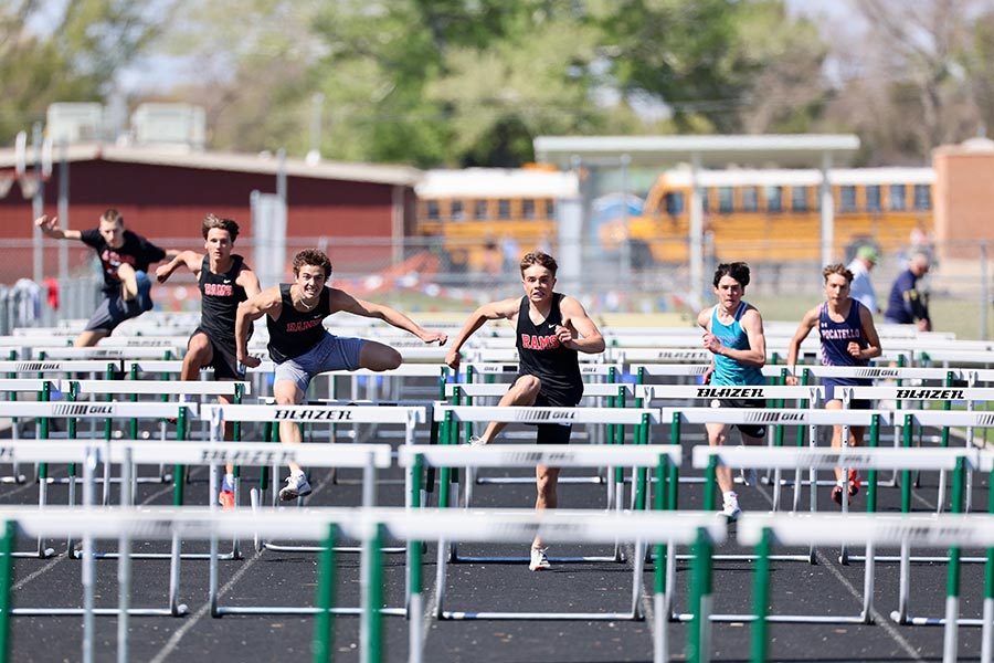 boys hurdles