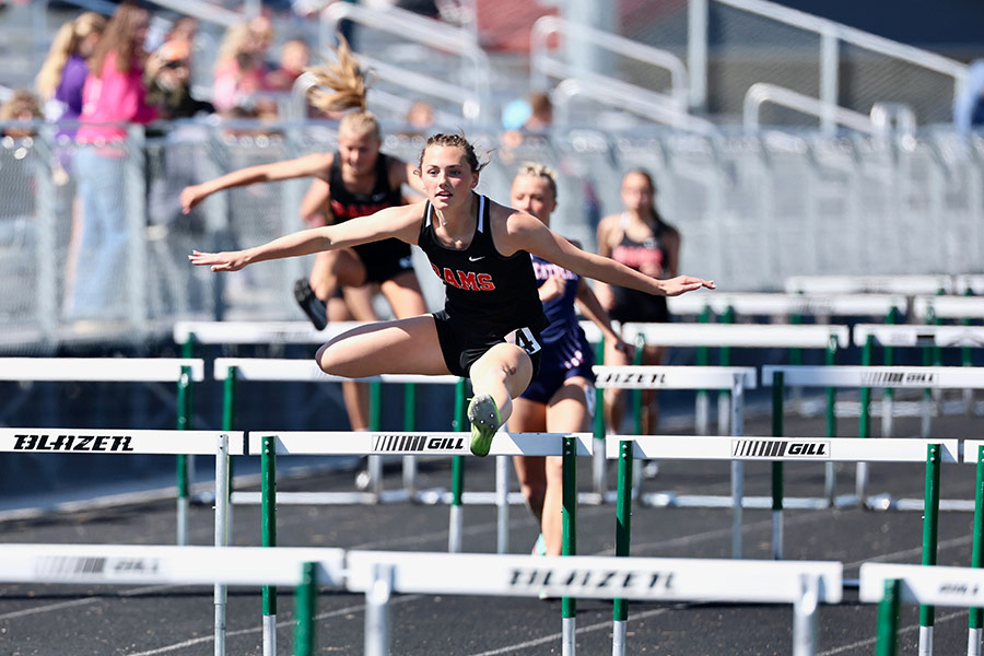 girls hurdles