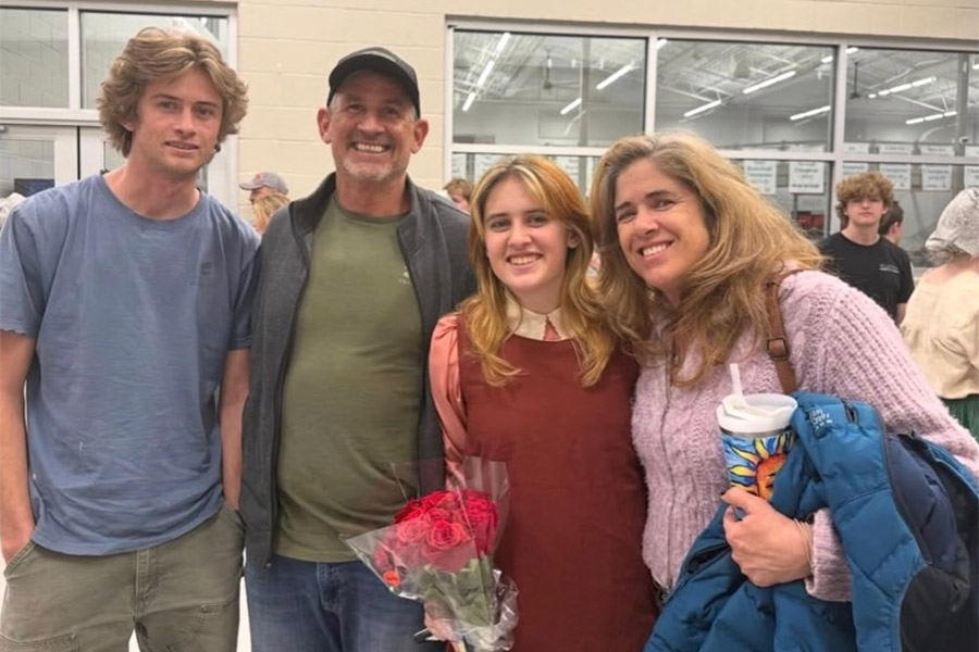 The Robbins family. | Instagram