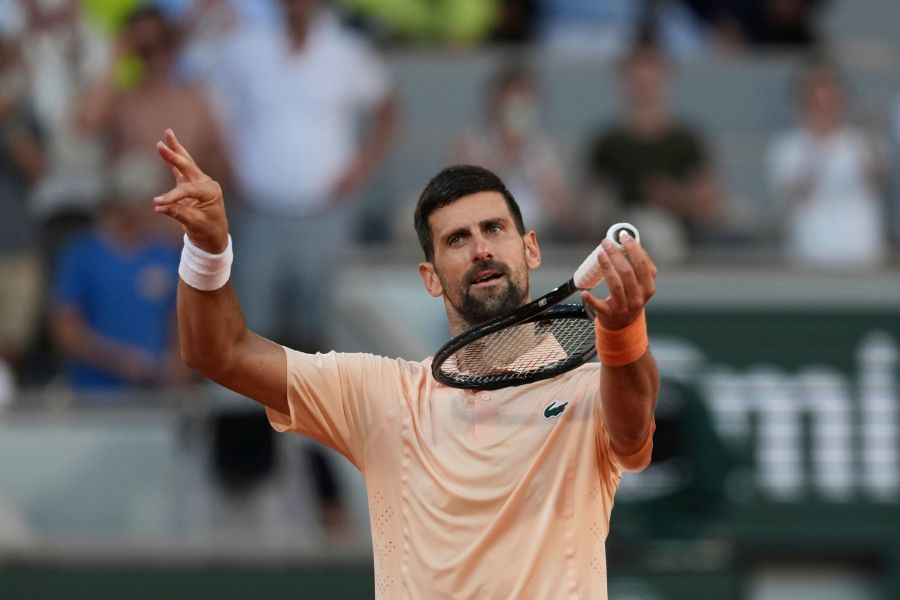 Who remains in contention after Jannik Sinner’s surprise French Open exit?