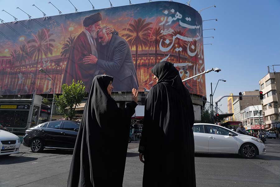 US and Iran pause strikes but disagree over next steps on talks