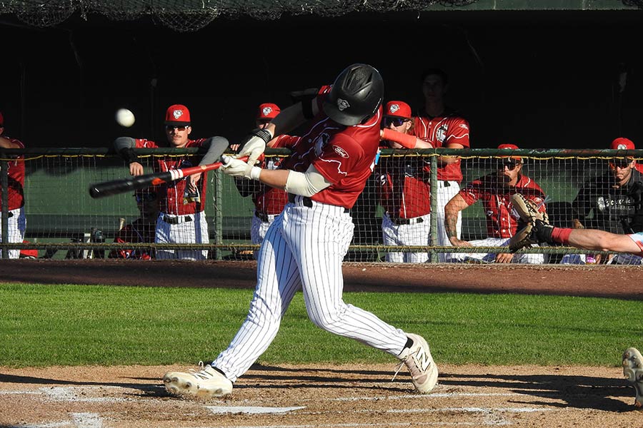 Photo gallery: Another game, more of the same for struggling Chukars
