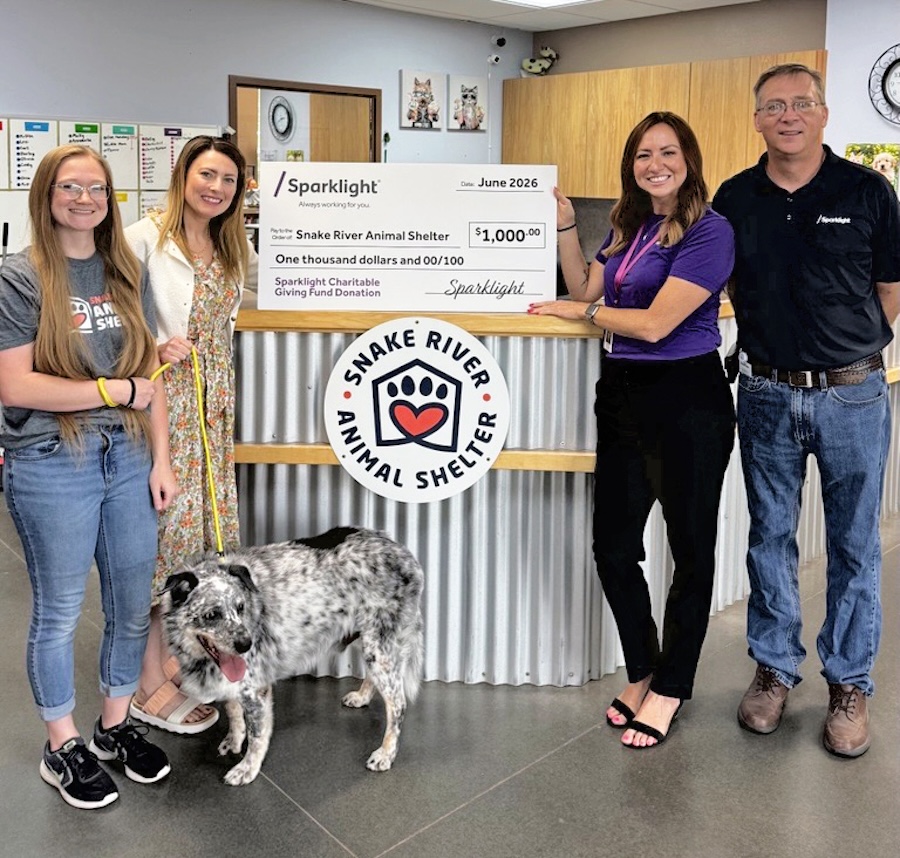 Sparklight Awards 1000 Charitable Giving Fund Grant to the Snake River Animal Shelter