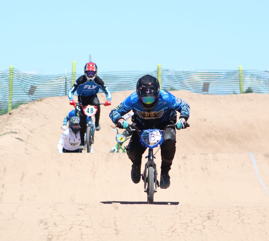 Milez Hernandez leads his race during Saturday's competition. | Allan Steele, EastIdahoSports.com.