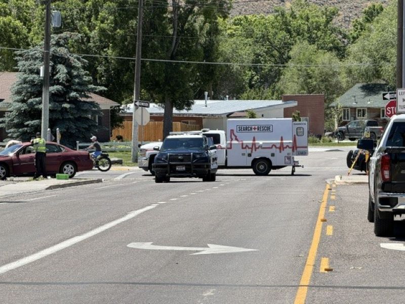 5 children hit by vehicle that ricocheted from 2-car crash in Pocatello intersection