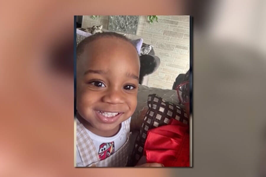 1-year-old child killed after Mississippi police officer shoots at car