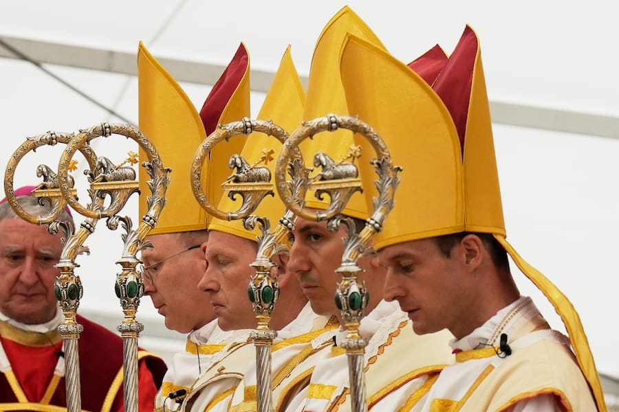 Vatican excommunicates schismatic bishops and priests, and warns their followers