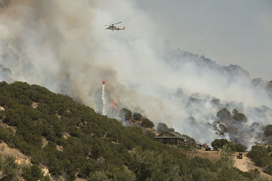 One of the many aircrafts aiding fire crews on the ground battling the Big Rock fire near Heise Hot Springs. | Daniel V. Ramirez, EastIdahoNews.com