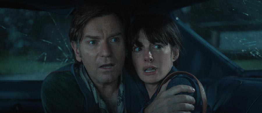 Ewan McGregor and Anne Hathaway in The End of Oak Street (2026) | Warner Bros. Pictures