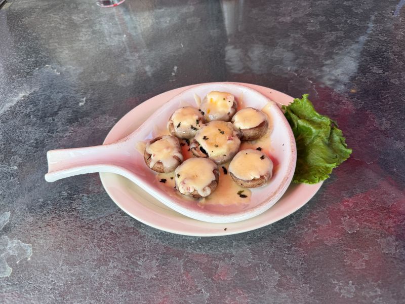 Sandpiper mushrooms